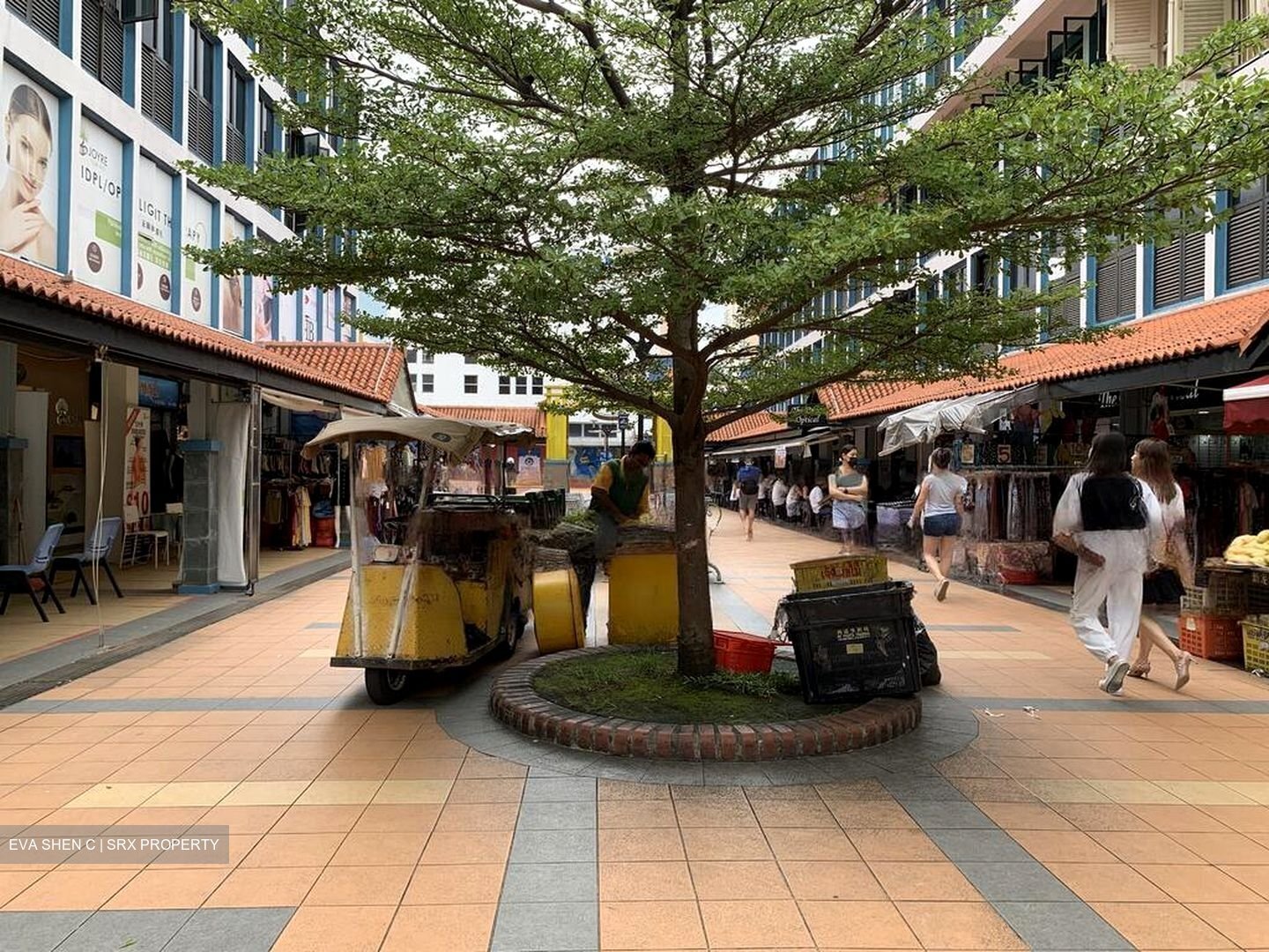 Toa Payoh Central (D12), Shop House #456649571